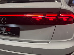 Audi Q8 Digitale OLED mit Lichtinszenierung